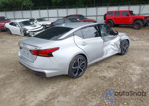 2023 Nissan Altima Sr Fwd из США, поврежденный, VIN 1N4BL4CV5PN396542